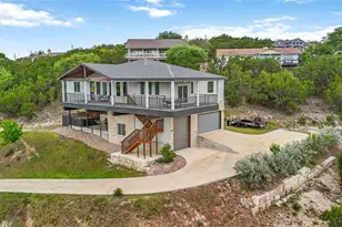 20901 Broken Arrow St, Lago Vista, TX 78645 - Photo 32