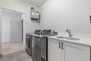 20901 Broken Arrow St, Lago Vista, TX 78645 - Photo 26