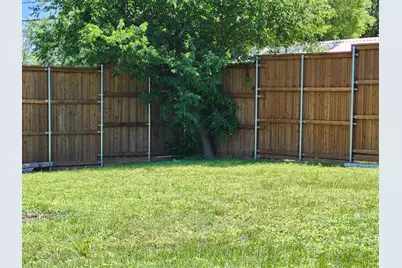209 W Victory Avenue, Temple, TX 76501 - Photo 14