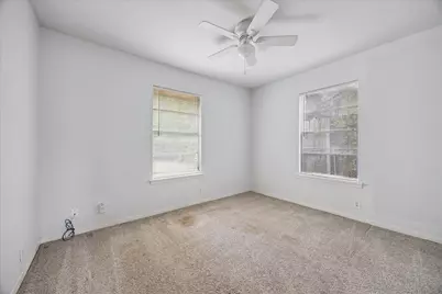 402 Bramble Drive, Austin, TX 78745 - Photo 14