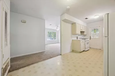 402 Bramble Drive, Austin, TX 78745 - Photo 8