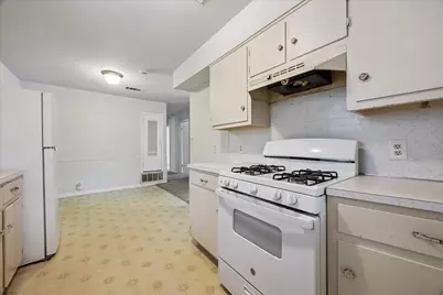 402 Bramble Drive, Austin, TX 78745 - Photo 10