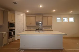 2012 Billings Wy, Leander, TX 78641 - Photo 2