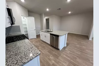 221 Wirecrested Drive, Lockhart, TX 78644 - Photo 8