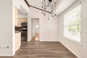 5803 Eureka Dr, Austin, TX 78745 - Photo 10