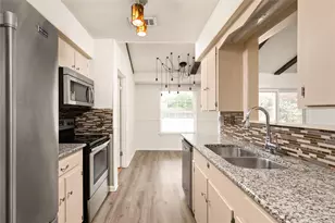 5803 Eureka Dr, Austin, TX 78745 - Photo 12