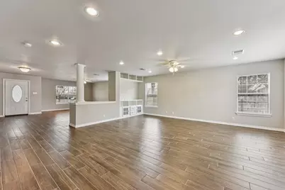 901 E Whispering Hollow Drive, Kyle, TX 78640 - Photo 6