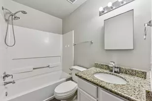 901 E Whispering Hollow Dr, Kyle, TX 78640 - Photo 18