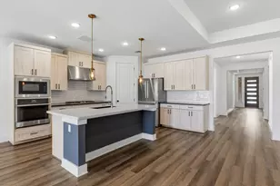 1404 Castalo Ln, Leander, TX 78641 - Photo 10