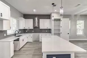 124 Feather Grass Ln, Bastrop, TX 78602 - Photo 4