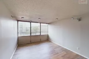 1800 Lavaca Unit St, Austin, TX 78701 - Photo 2