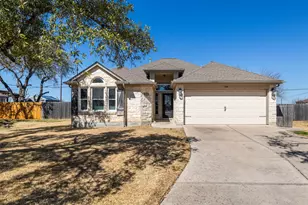 208 S Buffalo Pass, Georgetown, TX 78633 - Photo 2