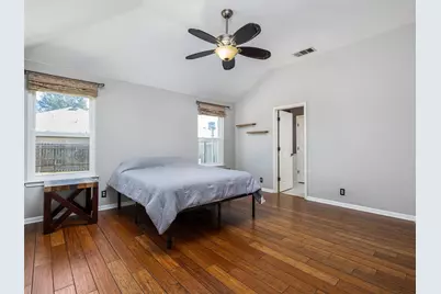 208 S Buffalo Pass, Georgetown, TX 78633 - Photo 16