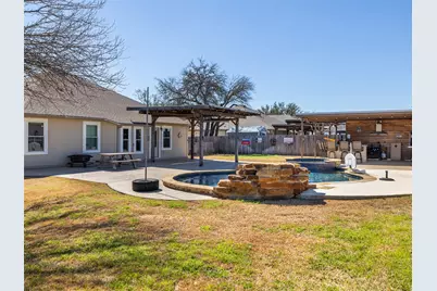 208 S Buffalo Pass, Georgetown, TX 78633 - Photo 22