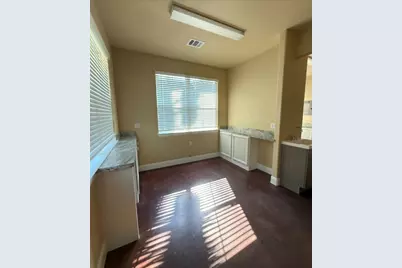 904 Crystal Falls Parkway, Leander, TX 78641 - Photo 4