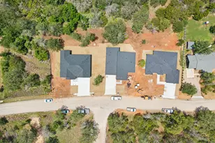 118 Heleakala Dr, Bastrop, TX 78602 - Photo 26