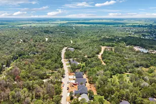 118 Heleakala Dr, Bastrop, TX 78602 - Photo 28