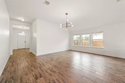 682 Coyote Creek Way, Kyle, TX 78640 - Photo 16