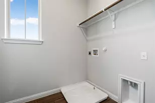 8017 Orizzonte St, Austin, TX 78744 - Photo 20