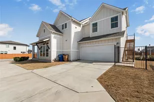 8017 Orizzonte St, Austin, TX 78744 - Photo 28