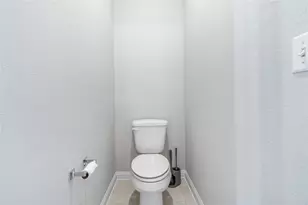 8017 Orizzonte St, Austin, TX 78744 - Photo 18