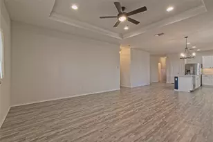 601 Hummingbird Ln, Leander, TX 78641 - Photo 16