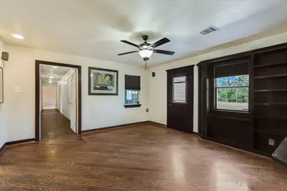 203 Pathfinders Way, Smithville, TX 78957 - Photo 4