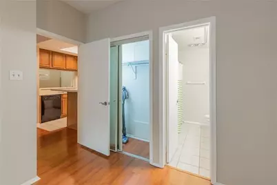 806 W 24th Street #103, Austin, TX 78705 - Photo 12