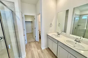 5012 Stockton Ln, Del Valle, TX 78617 - Photo 4
