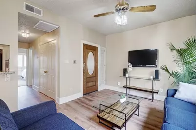 3001 Cedar Street #204, Austin, TX 78705 - Photo 2