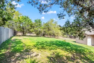 1058 Daviot Dr, Spicewood, TX 78669 - Photo 36