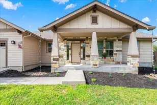 1058 Daviot Dr, Spicewood, TX 78669 - Photo 2