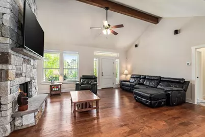 1058 Daviot Drive, Spicewood, TX 78669 - Photo 4