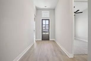 110 Seaside Sparrow Wy, Kyle, TX 78640 - Photo 4