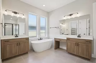 110 Seaside Sparrow Wy, Kyle, TX 78640 - Photo 20