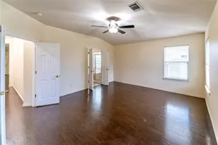 1315 Lou Gehrig Ln, Round Rock, TX 78665 - Photo 2