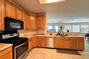 1315 Lou Gehrig Ln, Round Rock, TX 78665 - Photo 4
