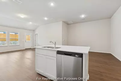 7124 Fayetteville Drive, Austin, TX 78747 - Photo 2