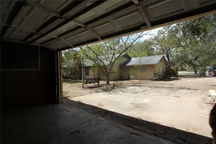 123 River Oaks Dr, Cedar Creek, TX 78612 - Photo 14