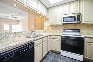 806 W 24th Street W, Austin, TX 78705 - Photo 1