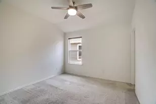 516 Ayinger Ln, Austin, TX 78728 - Photo 14