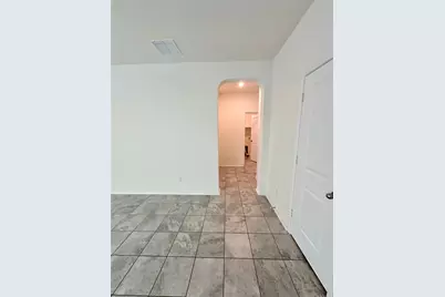 18900 Lady Bird Johnson Street, Manor, TX 78653 - Photo 12