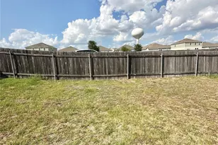 18900 Lady Bird Johnson St, Manor, TX 78653 - Photo 36