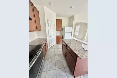 18900 Lady Bird Johnson Street, Manor, TX 78653 - Photo 8