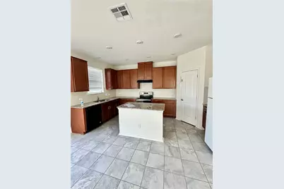 18900 Lady Bird Johnson Street, Manor, TX 78653 - Photo 6