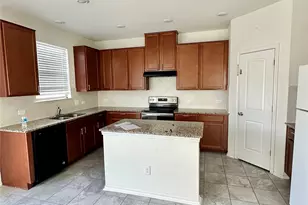 18900 Lady Bird Johnson St, Manor, TX 78653 - Photo 6