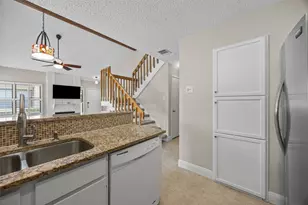 1748 Ohlen Rd, Austin, TX 78757 - Photo 20
