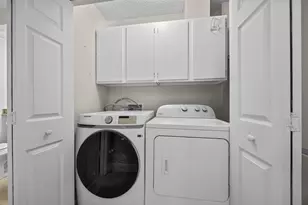 1748 Ohlen Rd, Austin, TX 78757 - Photo 20