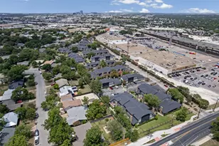 1748 Ohlen Rd, Austin, TX 78757 - Photo 32