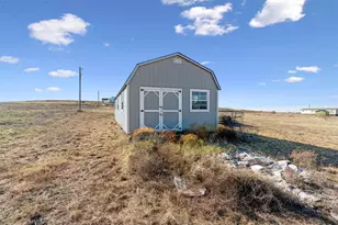 422 County Road 451 Rd, Coupland, TX 78615 - Photo 12